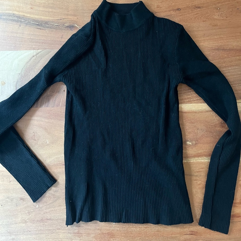Long sleeve turtleneck